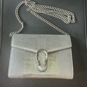 Authentic 🔥 Gucci Dionysus metallic chain Cross Body Bag